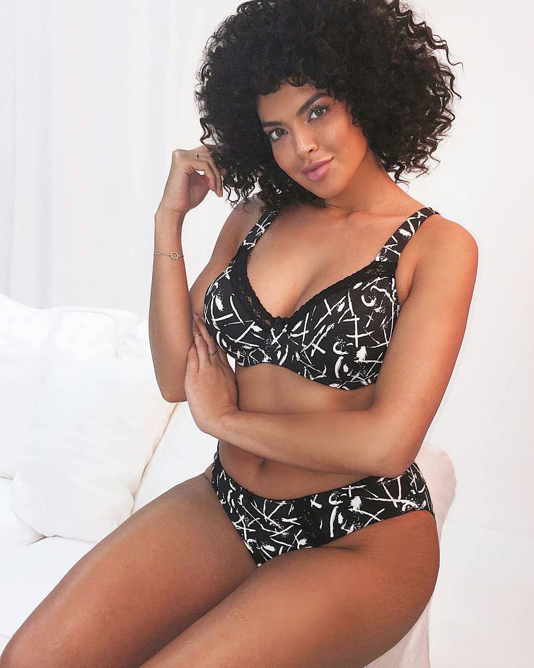 Rencontre Coquine à Auxerre : Partageons nos Fantasmes rencontre-Teen-Auxerre