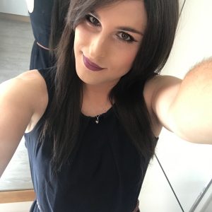 Entre nature et nudité, une rencontre insolite Louise - rencontre-Naturiste-Rueil-Malmaison