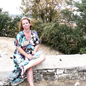Chaleur brûlante, nuit d’été Camille - rencontre-MILF-Martigues