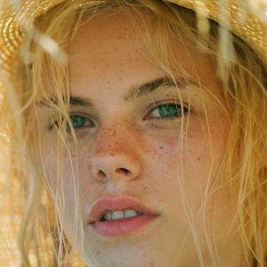 Envie de kiffer sans lendemain à Aubagne 🌞 Louna - rencontre-Teen-Aubagne