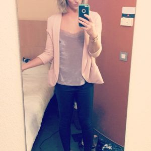 Gros câlins et fou-rires 🍷 Johanna - rencontre-Teen-Saint-Quentin
