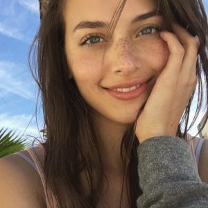 Louna - rencontre-Teen-Villejuif