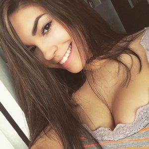 Je mords un peu, c’est mon charme Lucie - rencontre-Teen-Sainte-Geneviève-des-Bois